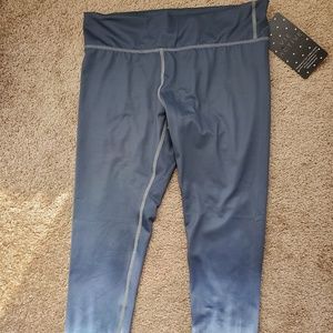 NWT Vie Active Ombre Yoga Leggings